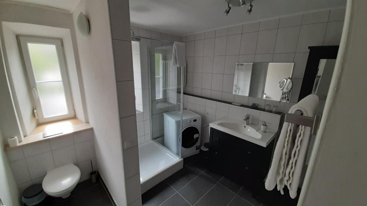 Apartmenthaus "Zum Birnbaum" Rosstal Екстер'єр фото