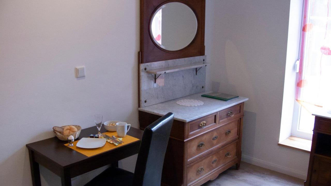 Apartmenthaus "Zum Birnbaum" Rosstal Екстер'єр фото