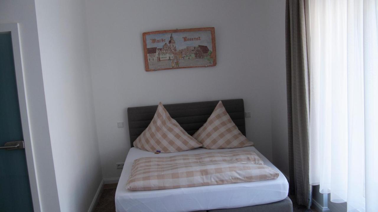 Apartmenthaus "Zum Birnbaum" Rosstal Екстер'єр фото